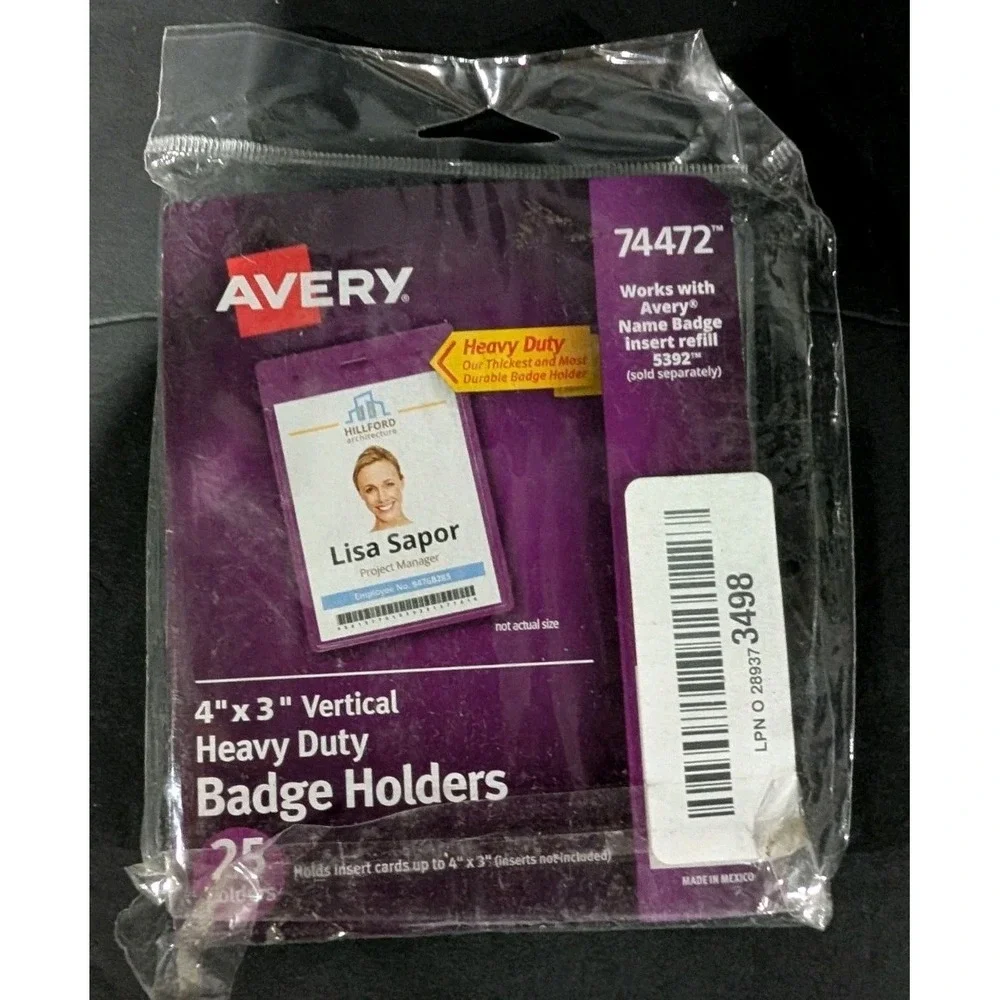 Avery 74472 - Heavy-Duty Badge Holders Secure Top-  Vertical 4